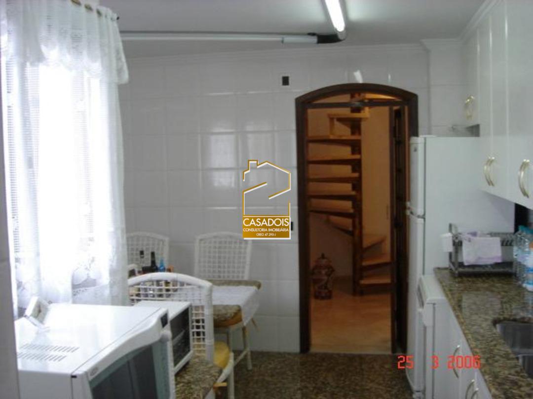 Cobertura à venda e aluguel com 3 quartos, 260m² - Foto 12