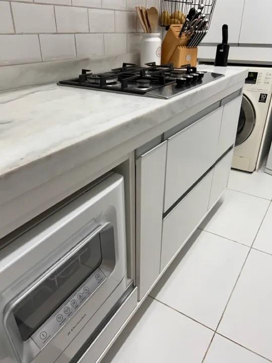 Apartamento à venda com 2 quartos, 60m² - Foto 12