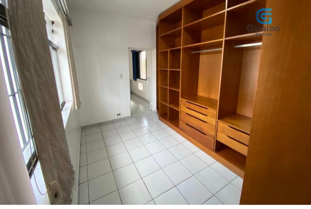 Casa à venda com 3 quartos, 197m² - Foto 11