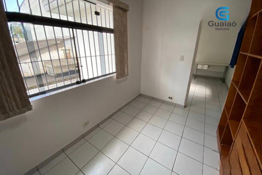 Casa à venda com 3 quartos, 197m² - Foto 8