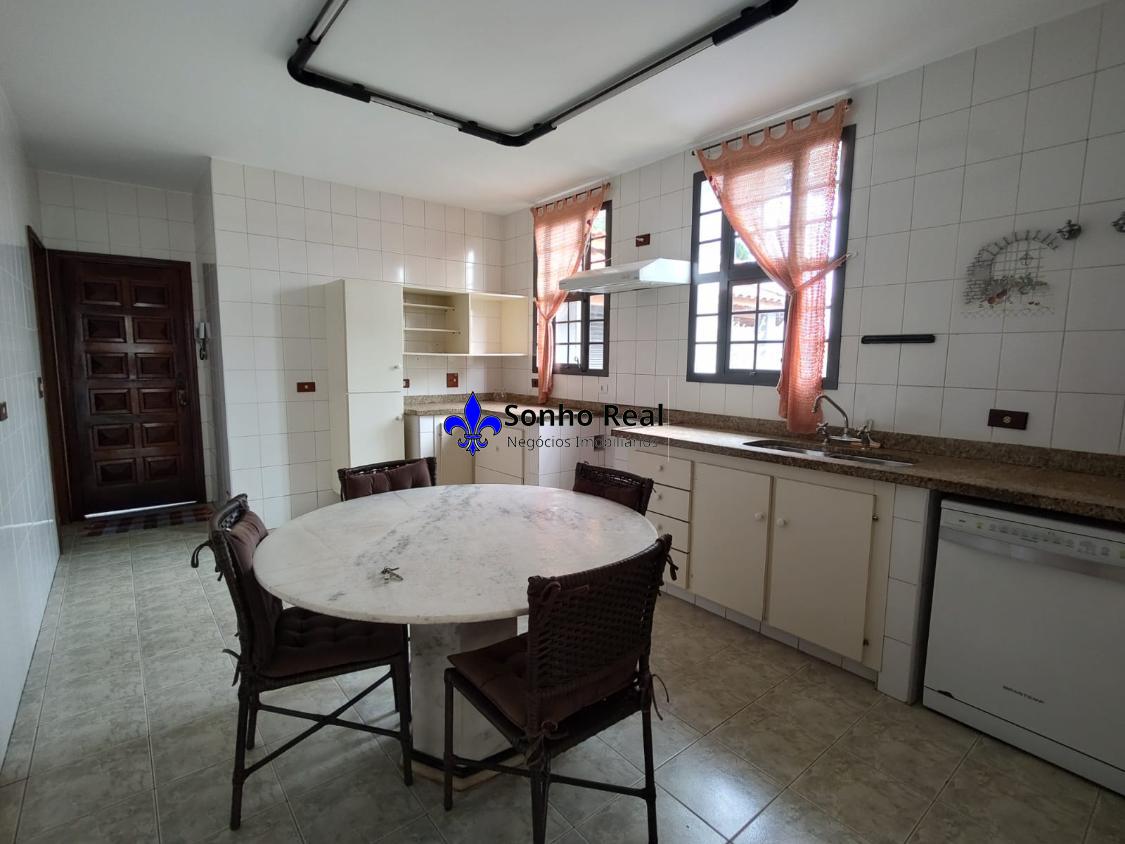 Casa à venda com 4 quartos, 248m² - Foto 8