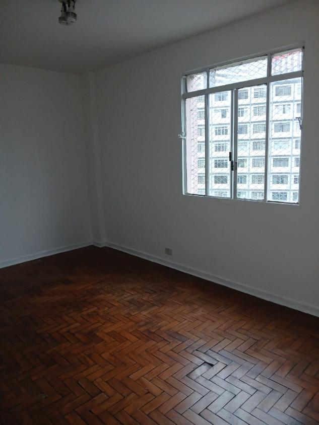 Apartamento à venda com 1 quarto, 42m² - Foto 8