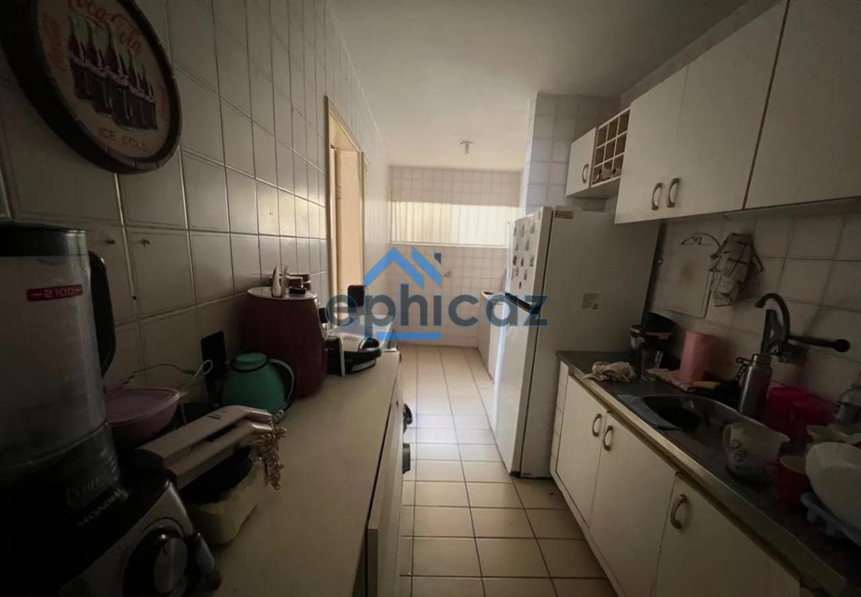 Apartamento à venda com 2 quartos, 74m² - Foto 6