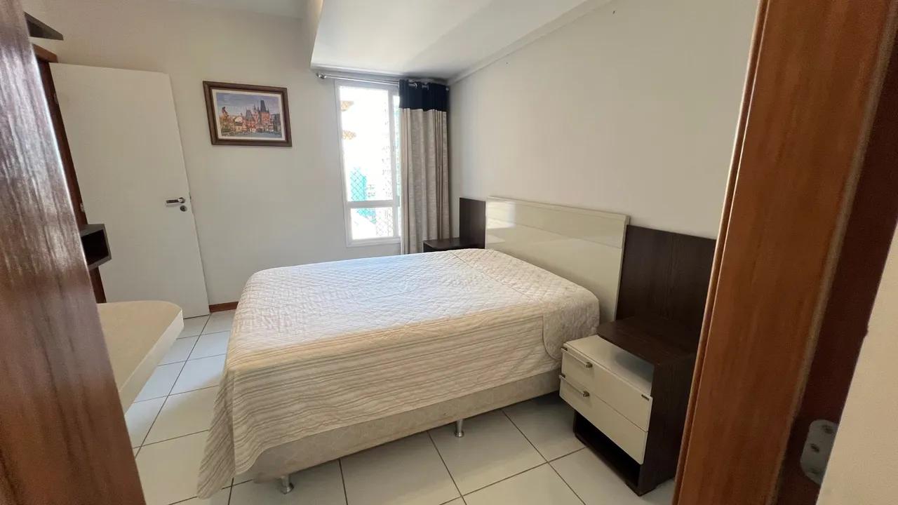 Apartamento à venda com 2 quartos, 75m² - Foto 4