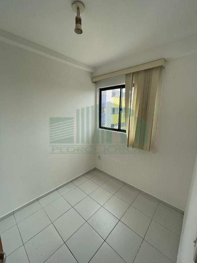 Apartamento à venda com 3 quartos, 80m² - Foto 7