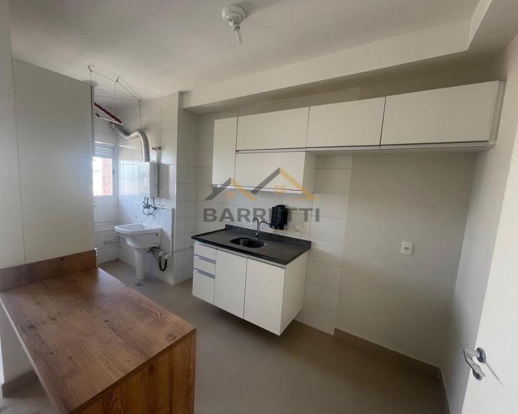 Apartamento à venda com 2 quartos, 83m² - Foto 2