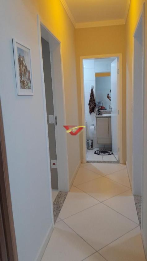 Apartamento à venda com 2 quartos, 60m² - Foto 12