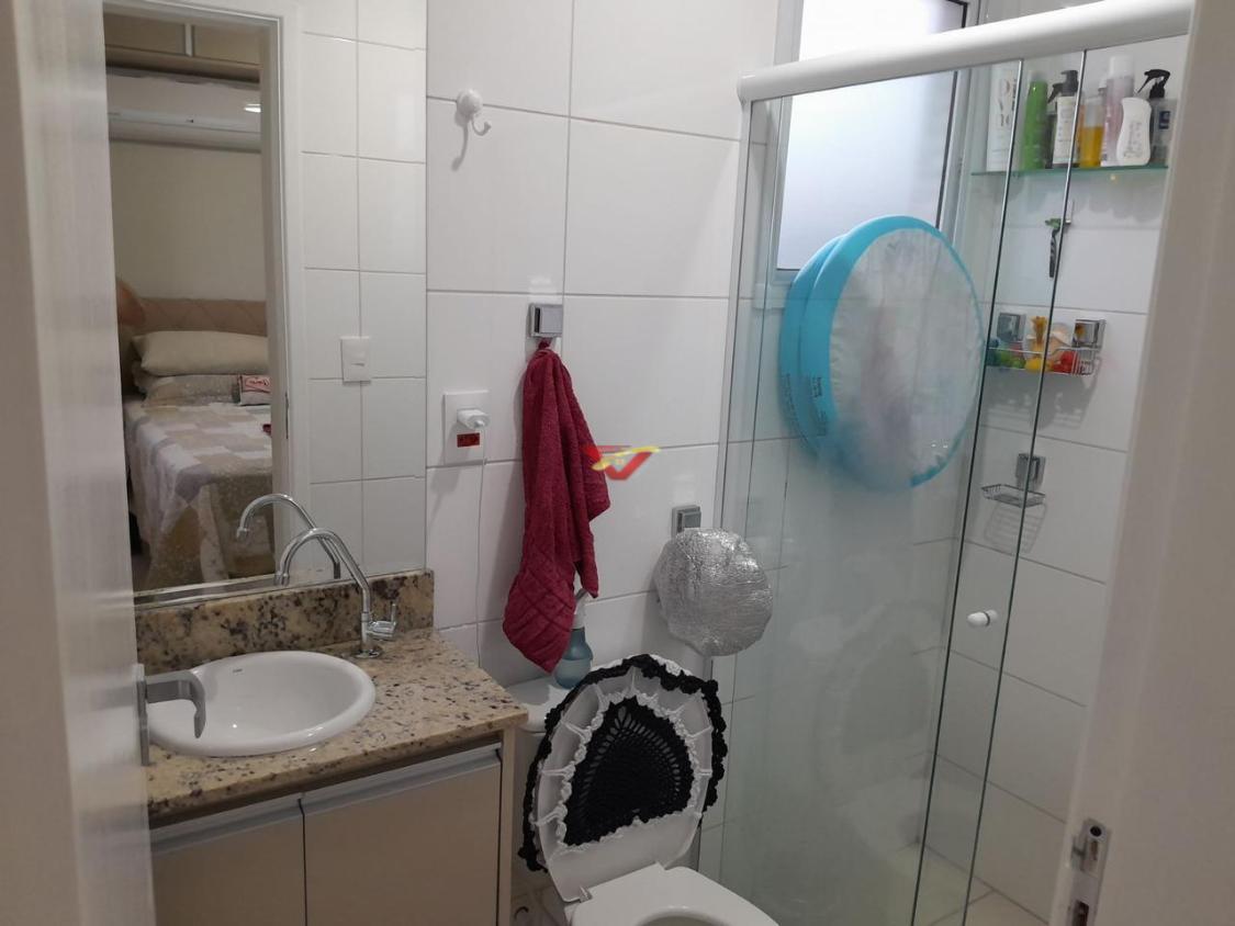 Apartamento à venda com 2 quartos, 60m² - Foto 15