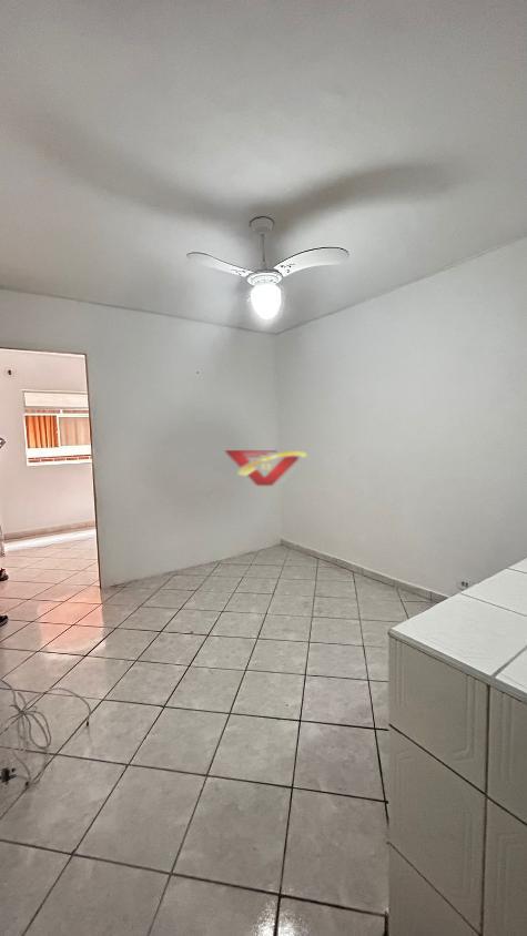 Kitnet e Studio à venda com 1 quarto, 30m² - Foto 4