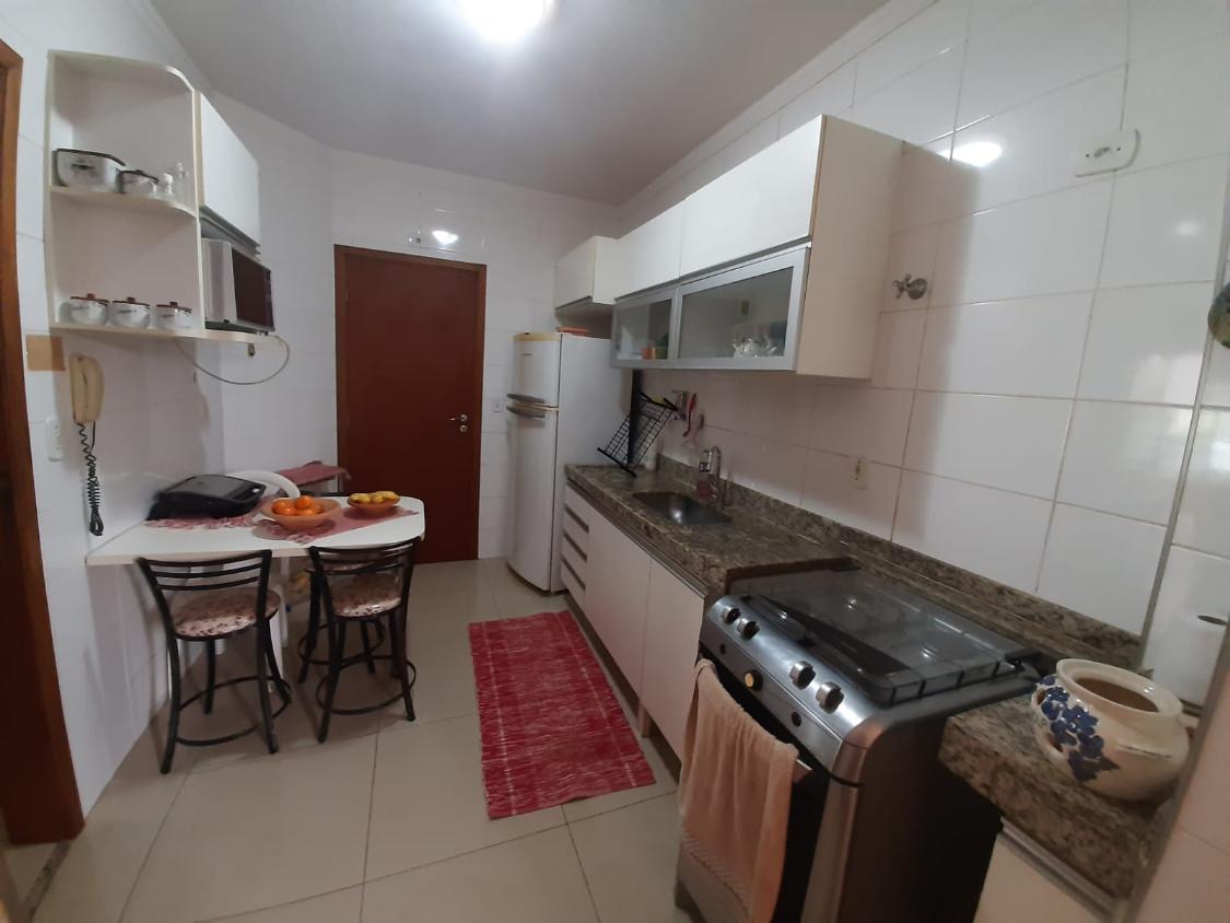 Apartamento à venda com 3 quartos, 124m² - Foto 9