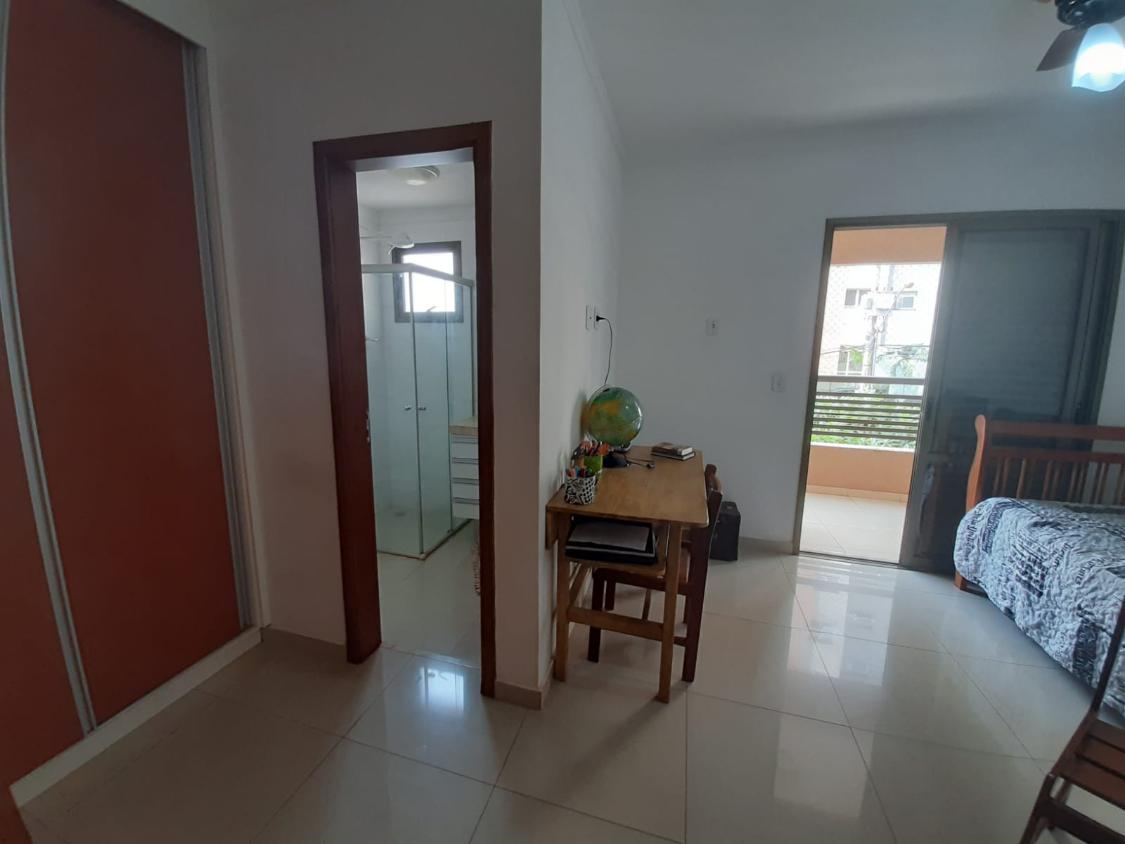 Apartamento à venda com 3 quartos, 124m² - Foto 12