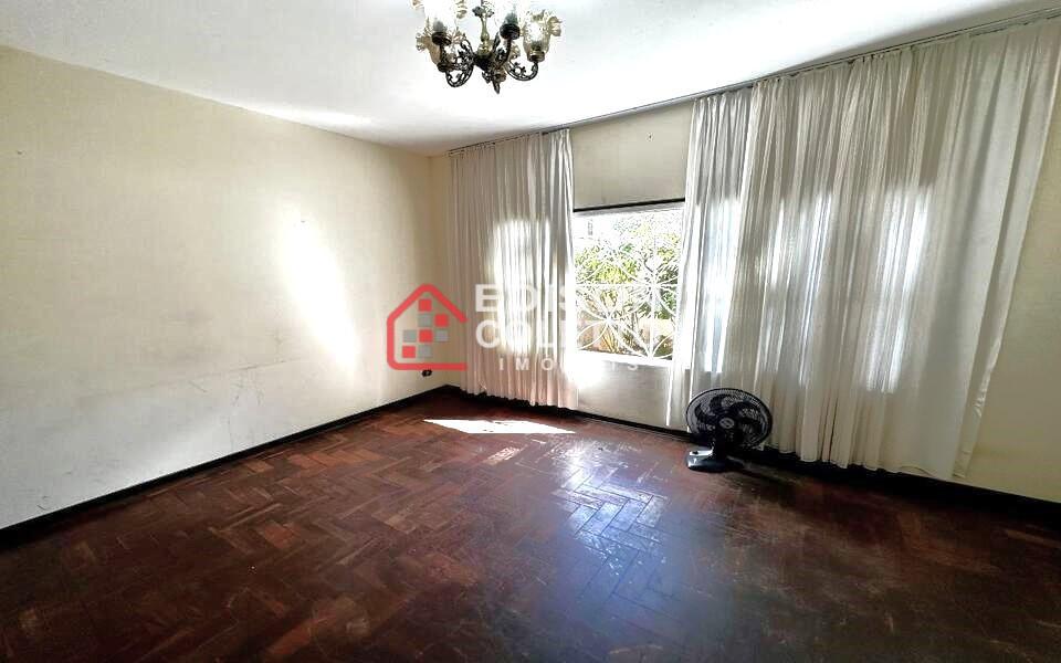 Casa à venda com 3 quartos, 170m² - Foto 4