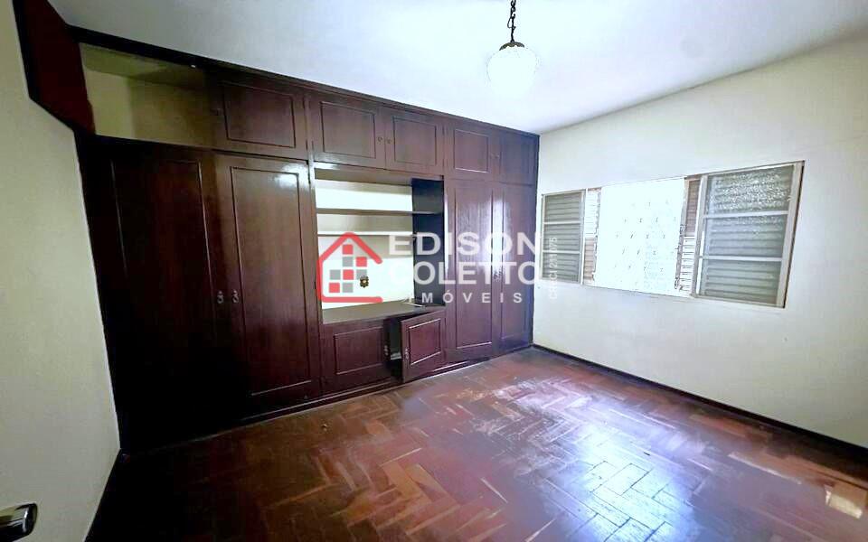 Casa à venda com 3 quartos, 170m² - Foto 16