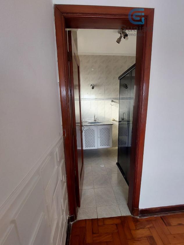 Apartamento para alugar com 2 quartos, 110m² - Foto 10