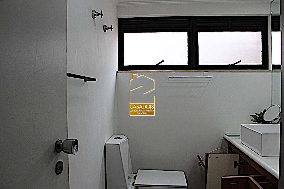 Apartamento para alugar com 2 quartos, 100m² - Foto 26