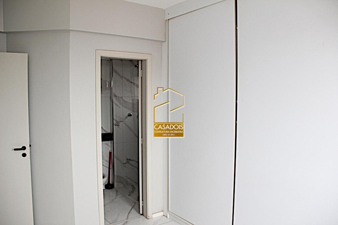 Apartamento à venda com 2 quartos, 67m² - Foto 16