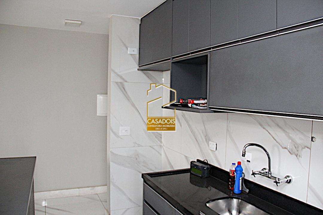 Apartamento à venda com 2 quartos, 67m² - Foto 10