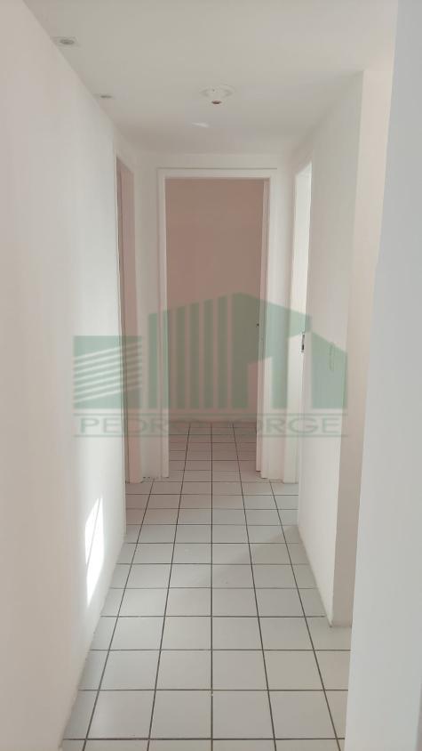 Apartamento à venda com 2 quartos, 58m² - Foto 5