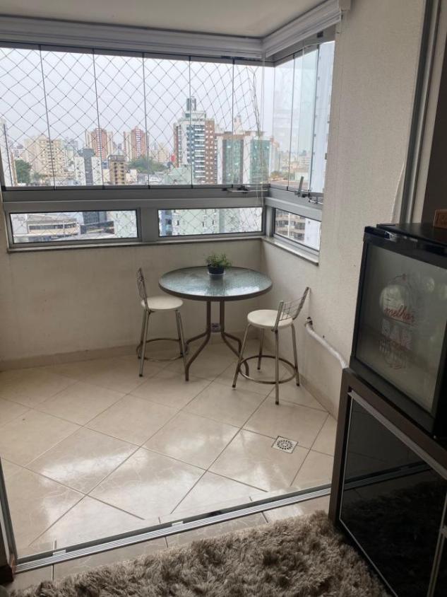 Apartamento à venda com 3 quartos, 110m² - Foto 9