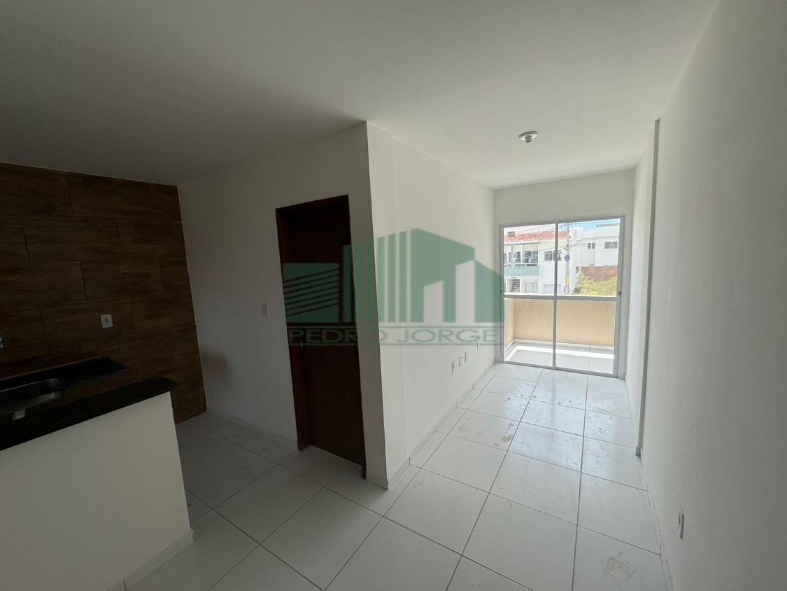 Casa à venda com 3 quartos, 66m² - Foto 10