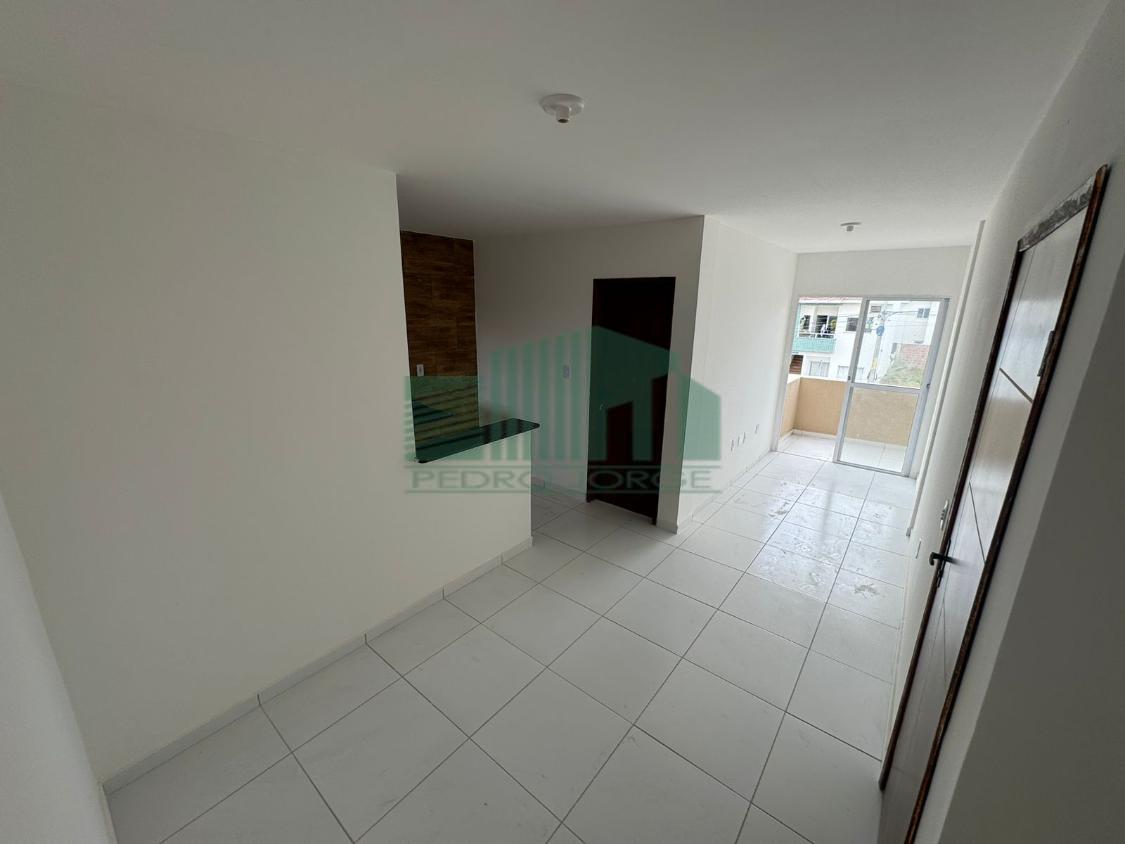 Casa à venda com 3 quartos, 66m² - Foto 11