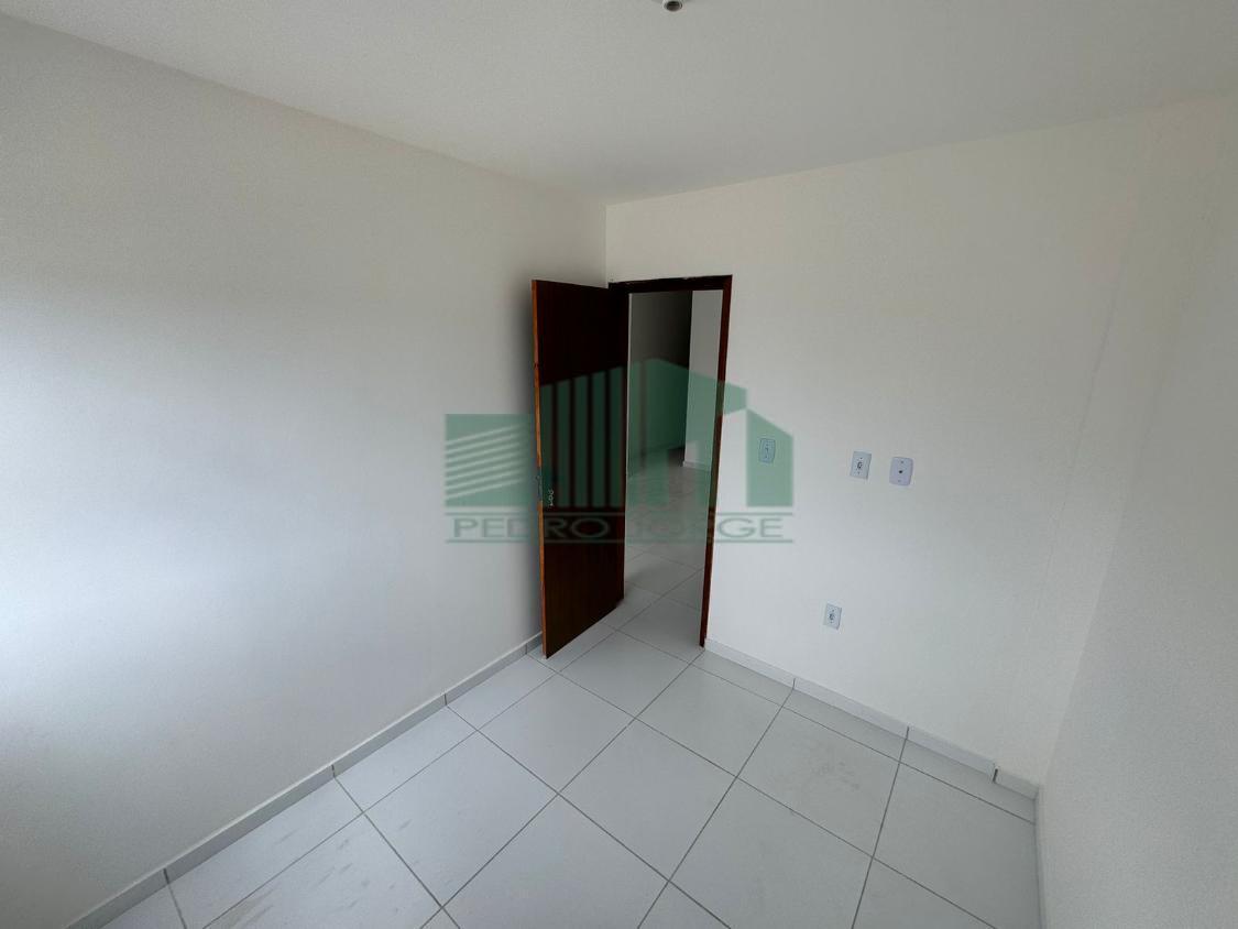 Casa à venda com 3 quartos, 66m² - Foto 21