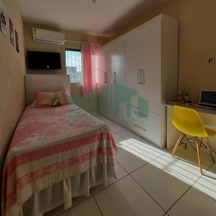 Casa à venda com 3 quartos, 75m² - Foto 12