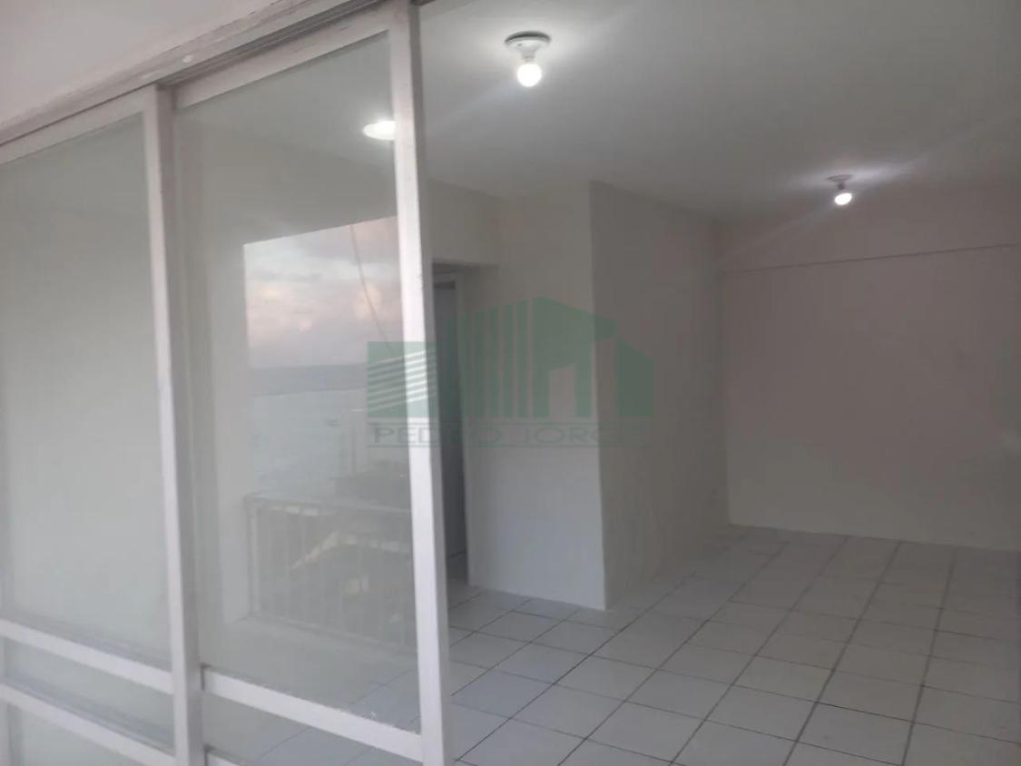 Apartamento à venda com 2 quartos, 51m² - Foto 3