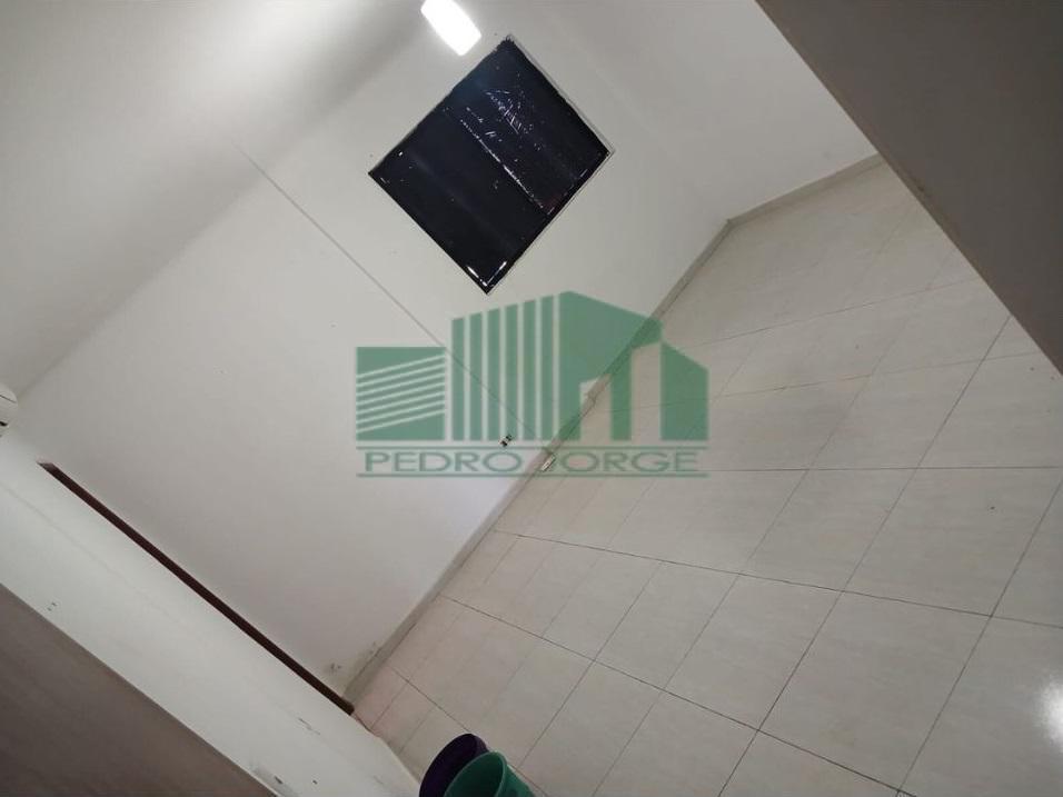 Apartamento para alugar com 3 quartos, 240m² - Foto 9