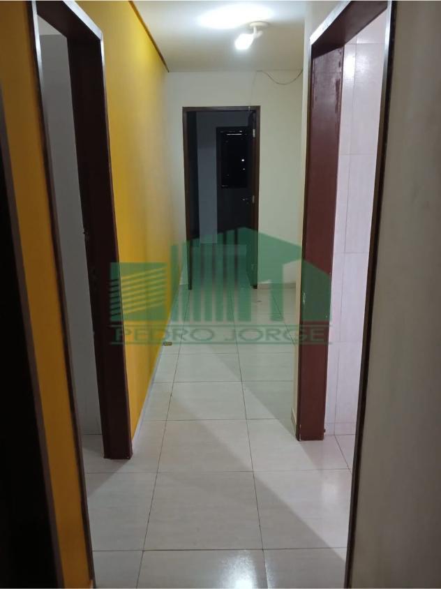 Apartamento para alugar com 3 quartos, 240m² - Foto 5