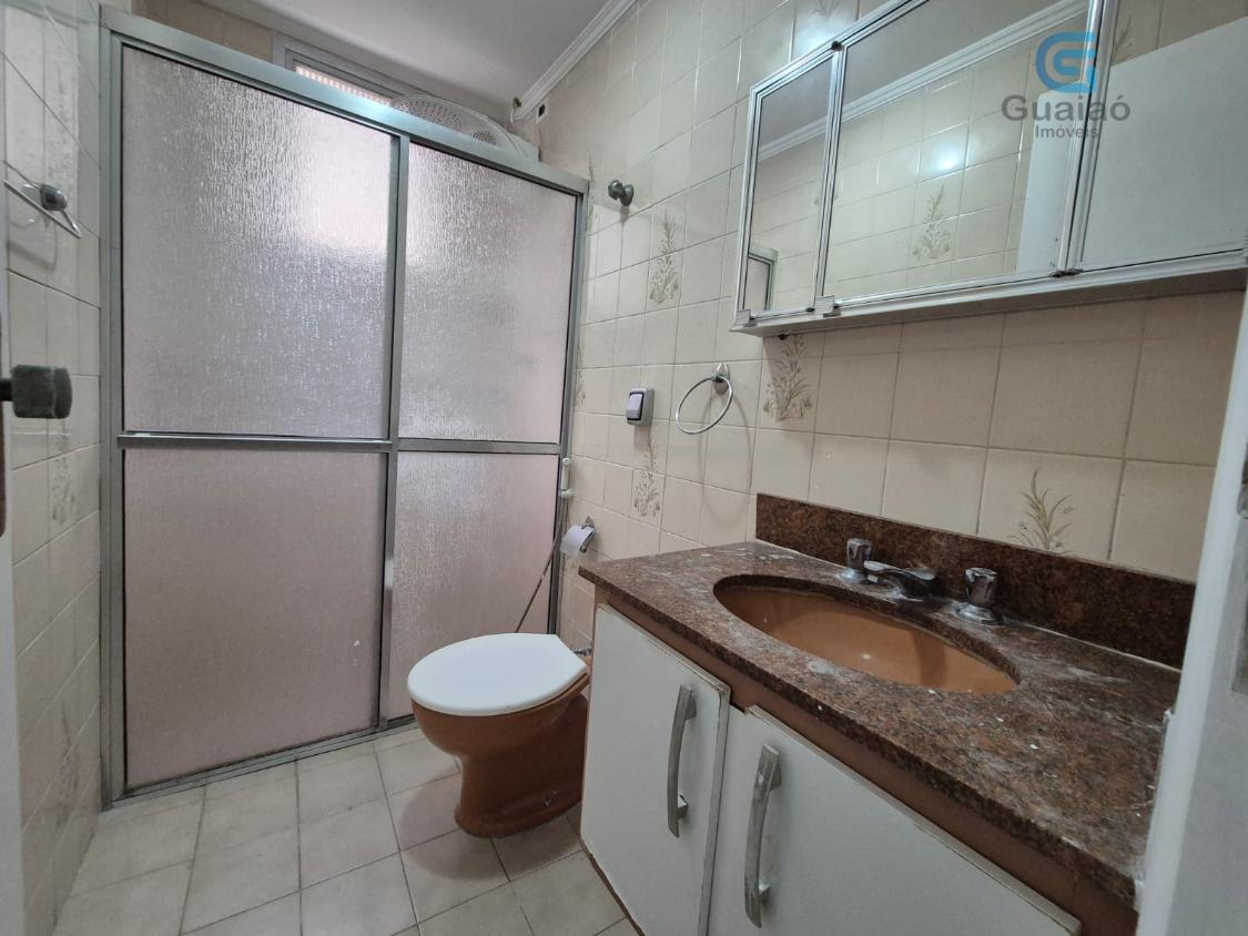 Apartamento à venda com 3 quartos, 176m² - Foto 17