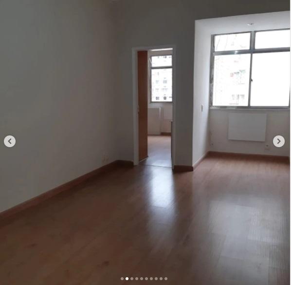 Apartamento à venda com 2 quartos, 75m² - Foto 1