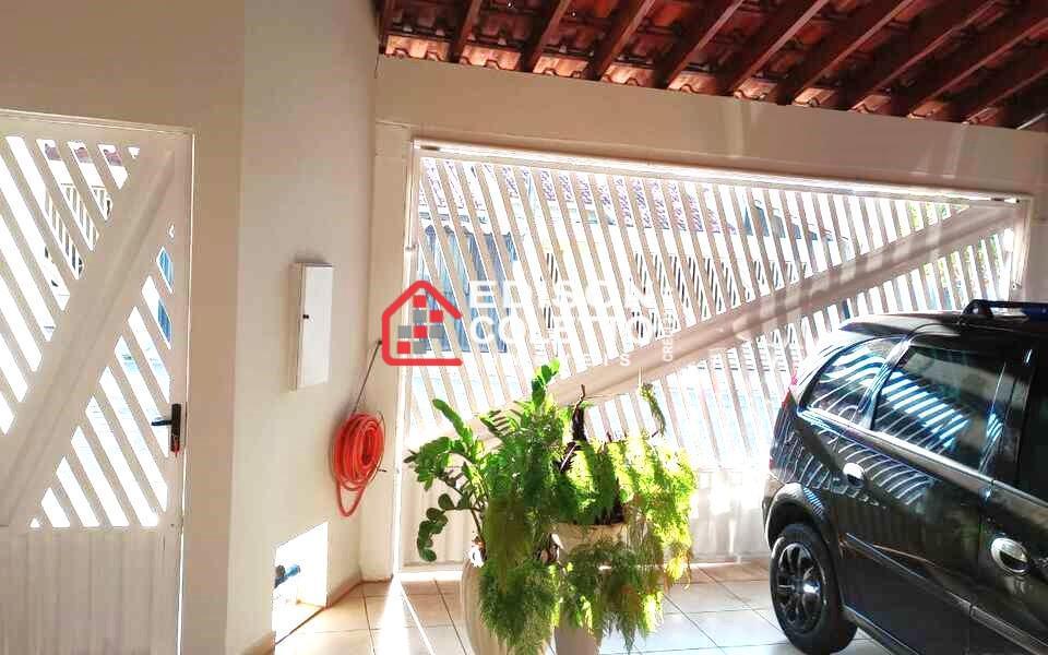 Casa de Condomínio à venda com 2 quartos, 126m² - Foto 1