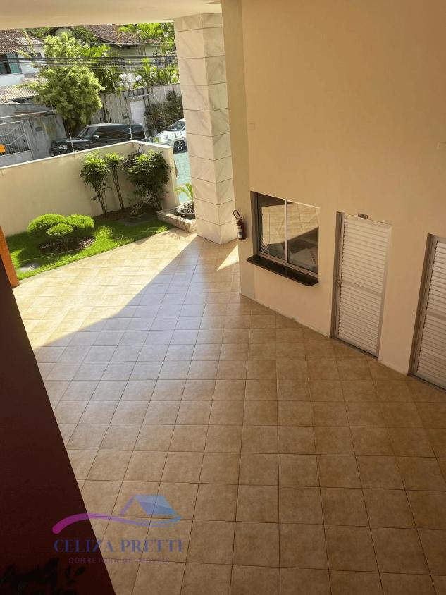 Apartamento à venda com 3 quartos, 100m² - Foto 2