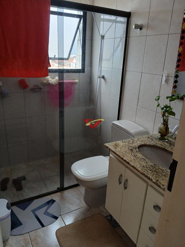 Apartamento à venda com 2 quartos, 75m² - Foto 31