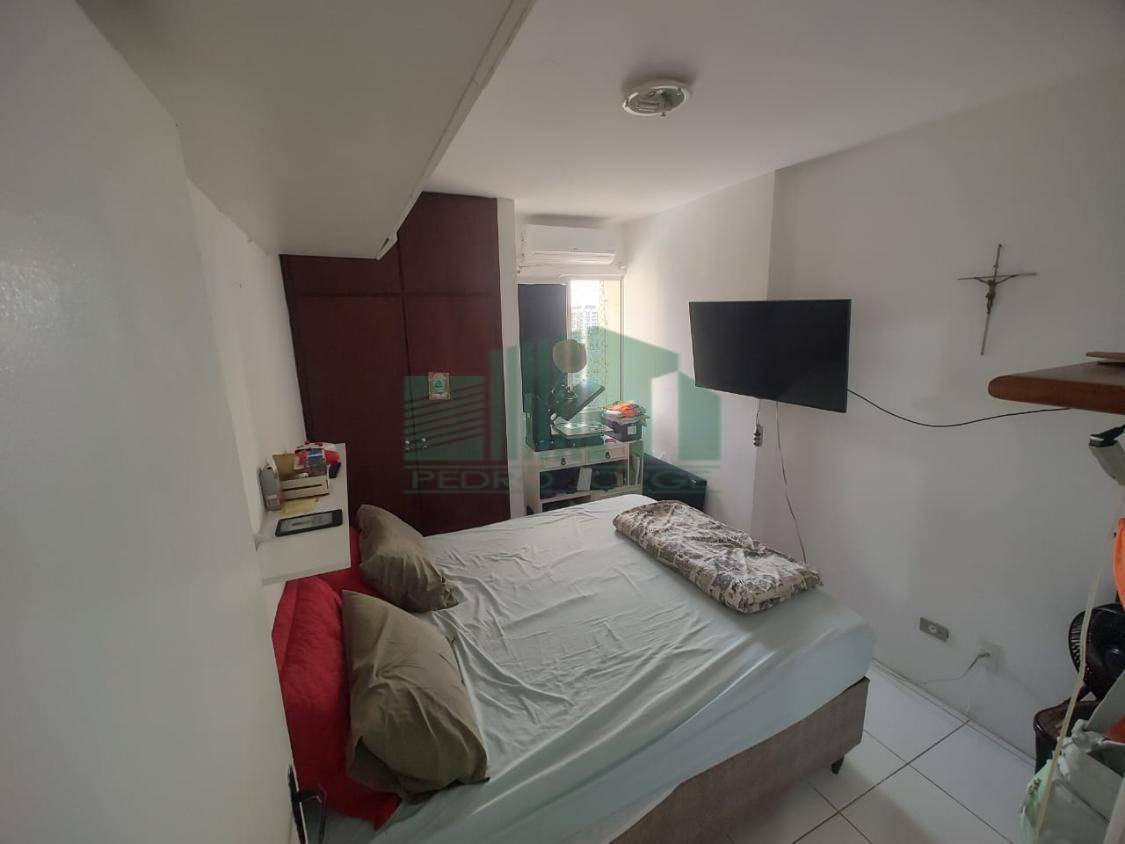 Apartamento à venda com 2 quartos, 80m² - Foto 4