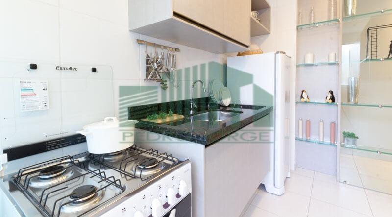 Apartamento à venda com 2 quartos, 57m² - Foto 5