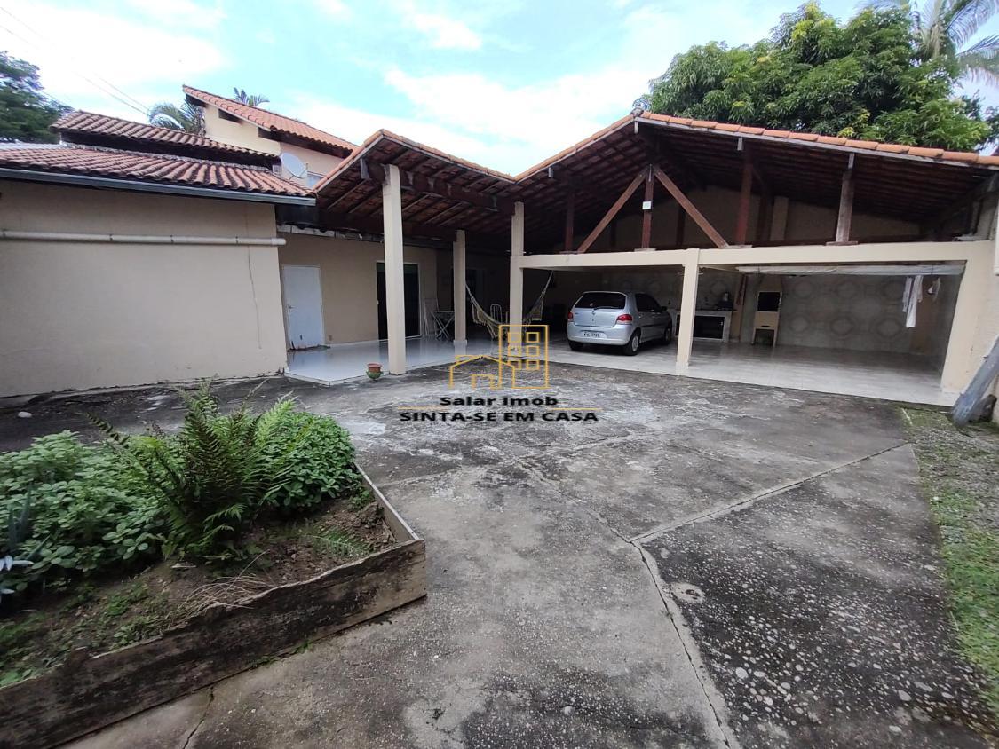 Casa à venda e aluguel com 3 quartos, 200m² - Foto 2