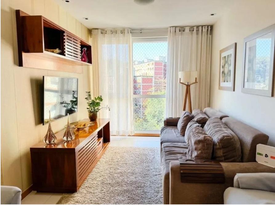 Apartamento à venda com 3 quartos, 90m² - Foto 2