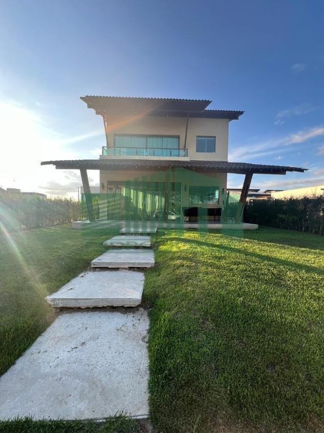 Casa de Condomínio à venda com 5 quartos, 260m² - Foto 2