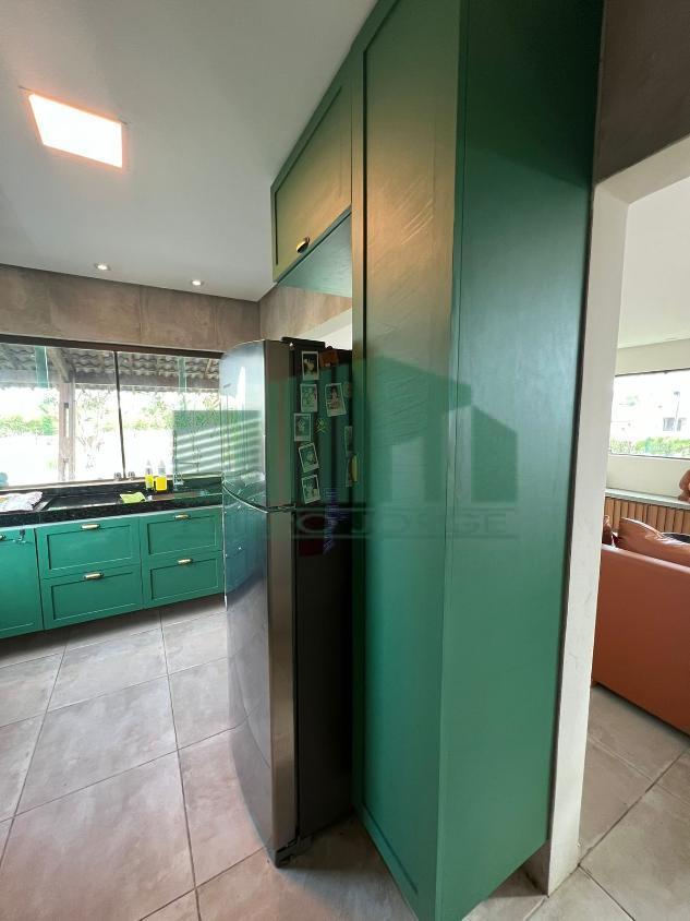 Casa de Condomínio à venda com 5 quartos, 260m² - Foto 9