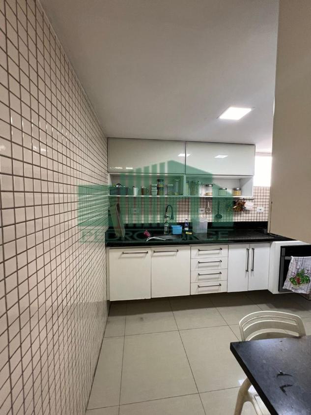 Apartamento à venda com 3 quartos, 90m² - Foto 22