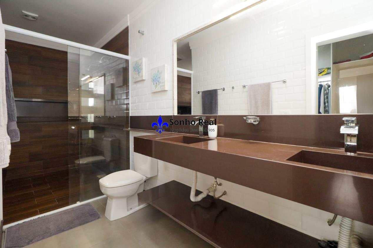 Casa à venda com 3 quartos, 500m² - Foto 35