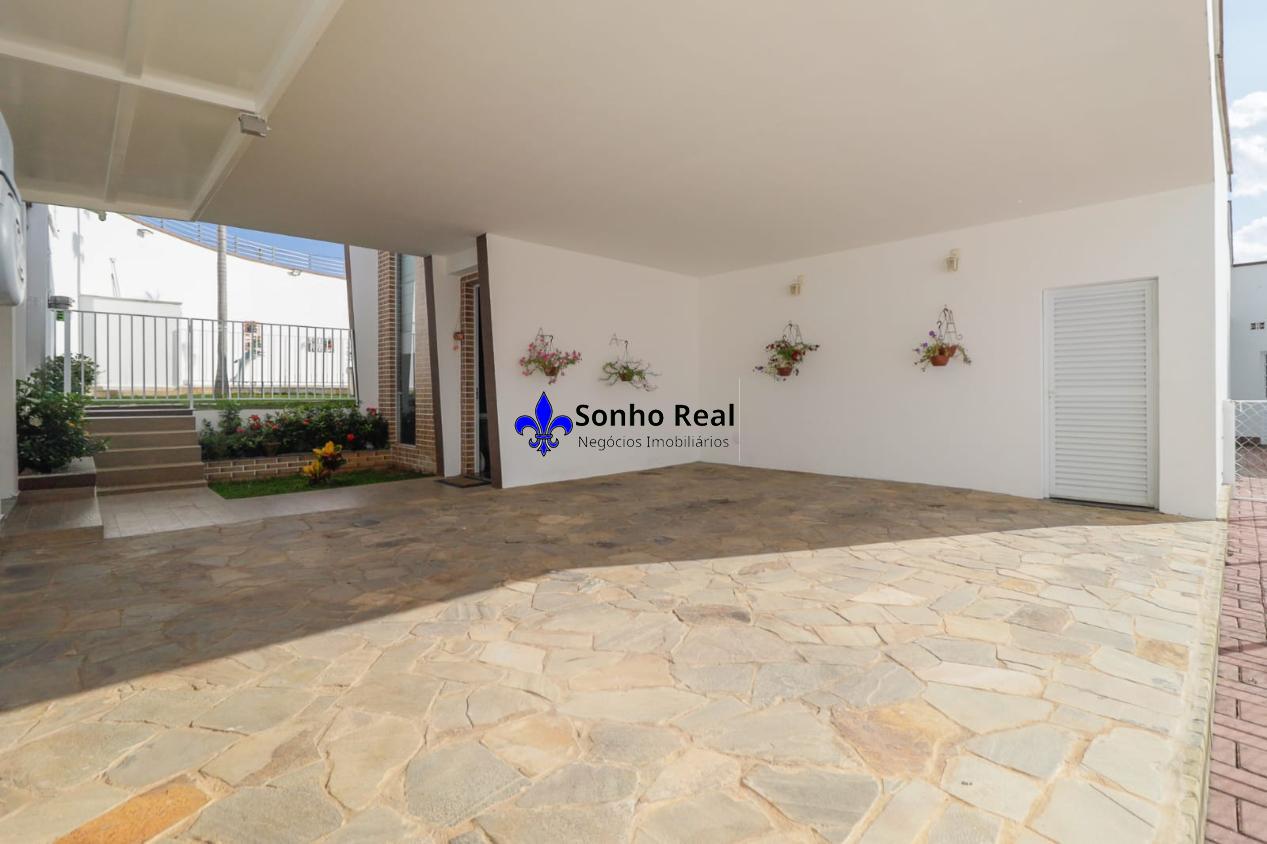 Casa à venda com 3 quartos, 500m² - Foto 58