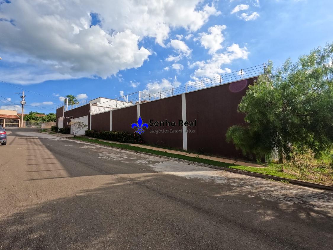 Casa à venda com 3 quartos, 500m² - Foto 63