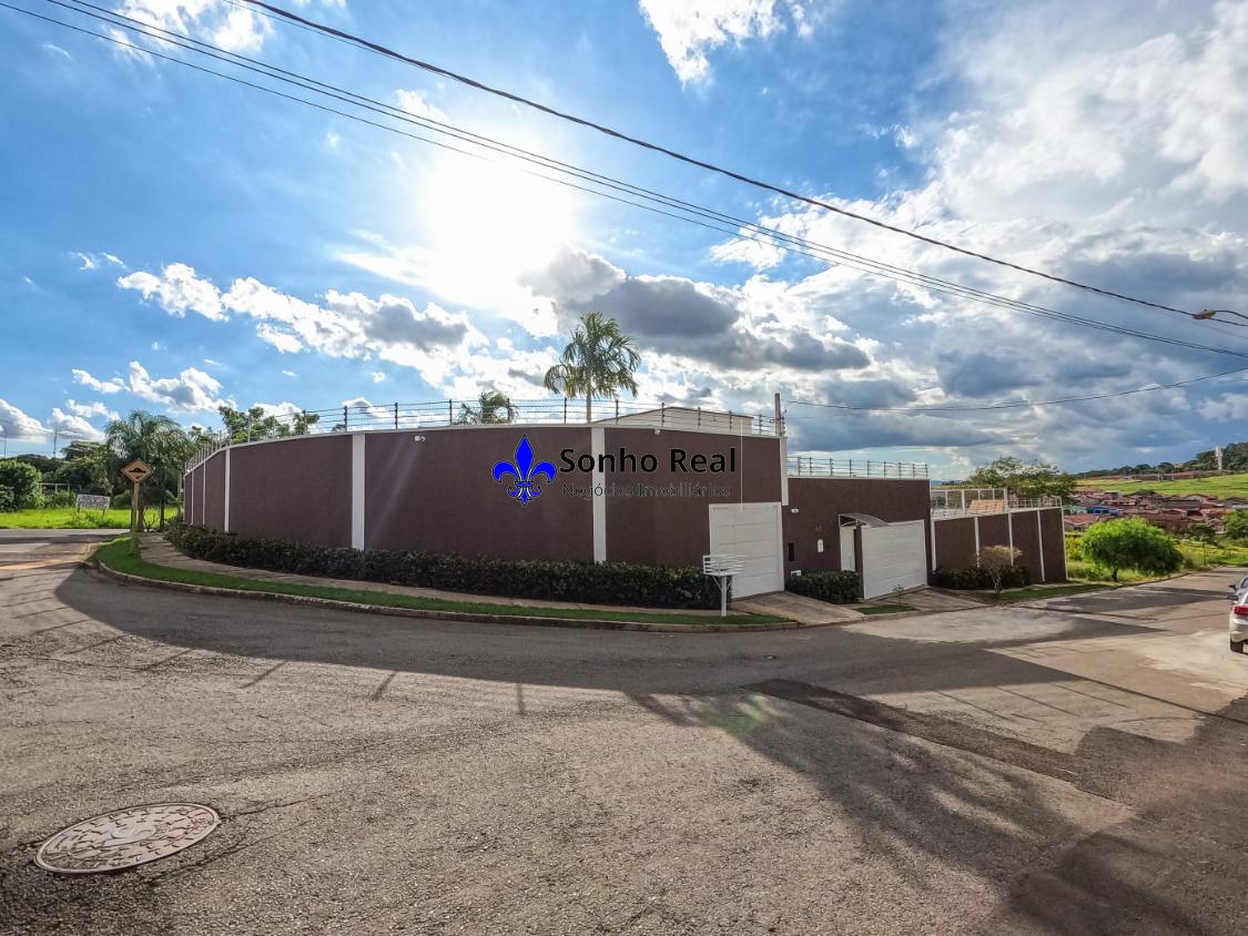 Casa à venda com 3 quartos, 500m² - Foto 64
