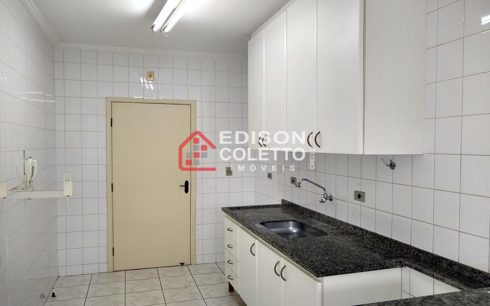 Apartamento à venda com 2 quartos, 74m² - Foto 21