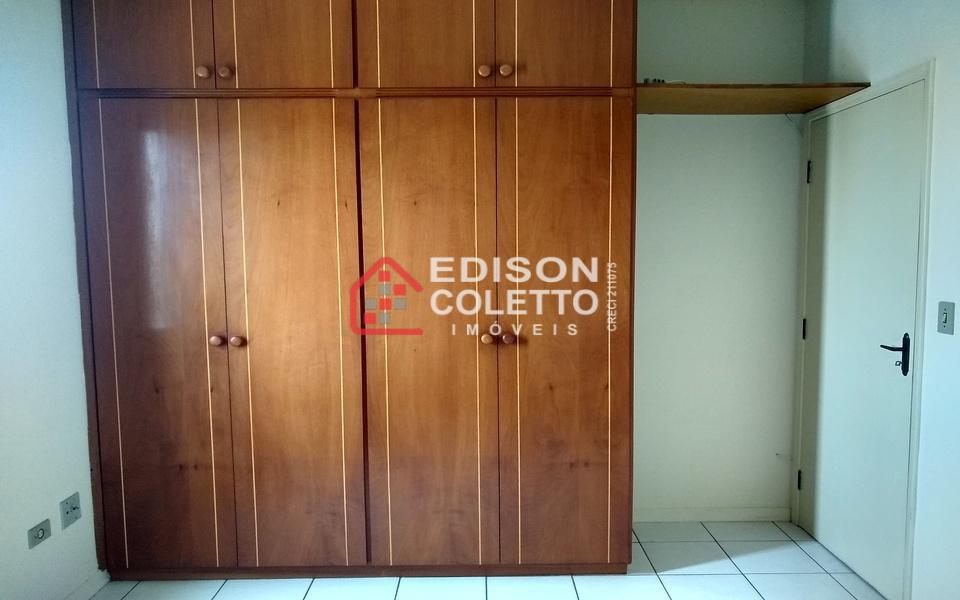 Apartamento à venda com 2 quartos, 74m² - Foto 15