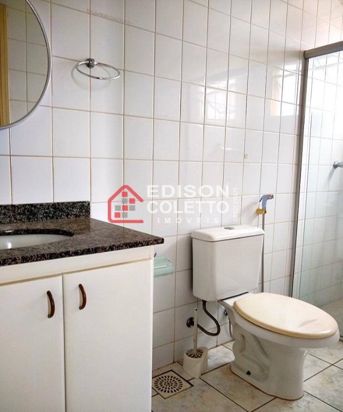 Apartamento à venda com 2 quartos, 74m² - Foto 10