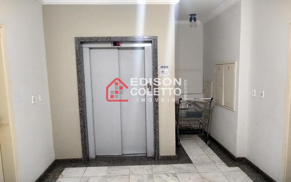 Apartamento à venda com 2 quartos, 74m² - Foto 31